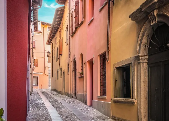 Casa Marlo Centro Storico Nyaraló